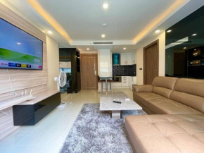 Grand Avenue, Large Luxury 1 bed, A101